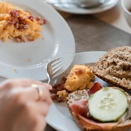 Otel Posthotel Rattenberg