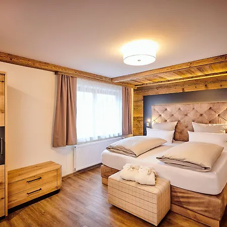 호텔 Posthotel 4*