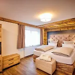 Szálloda Posthotel 4*