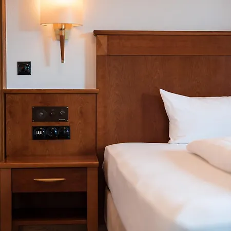 Posthotel 라텐베르크