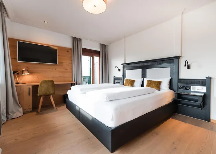 Posthotel 4* Rattenberg