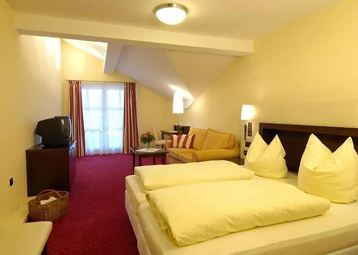 Posthotel Hotel 4*